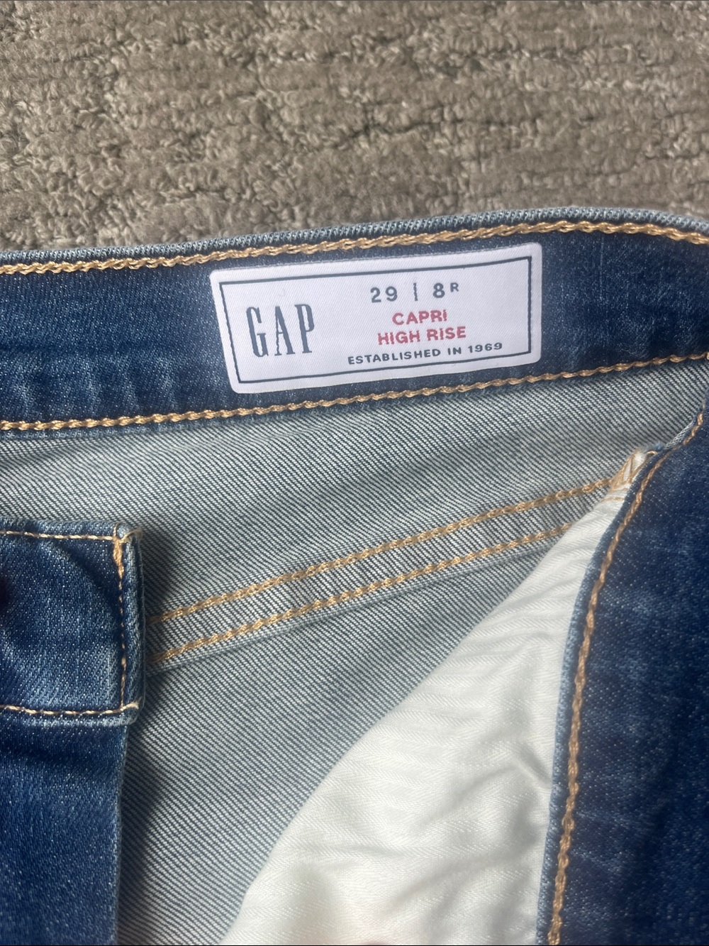 GAP Capri High Rise Set - Picture 3 of 6